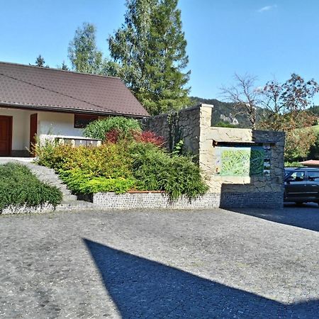 Penzion Manin Považská Bystrica Extérieur photo