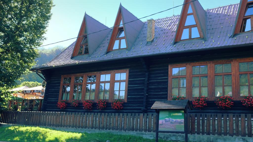 Penzion Manin Považská Bystrica Extérieur photo