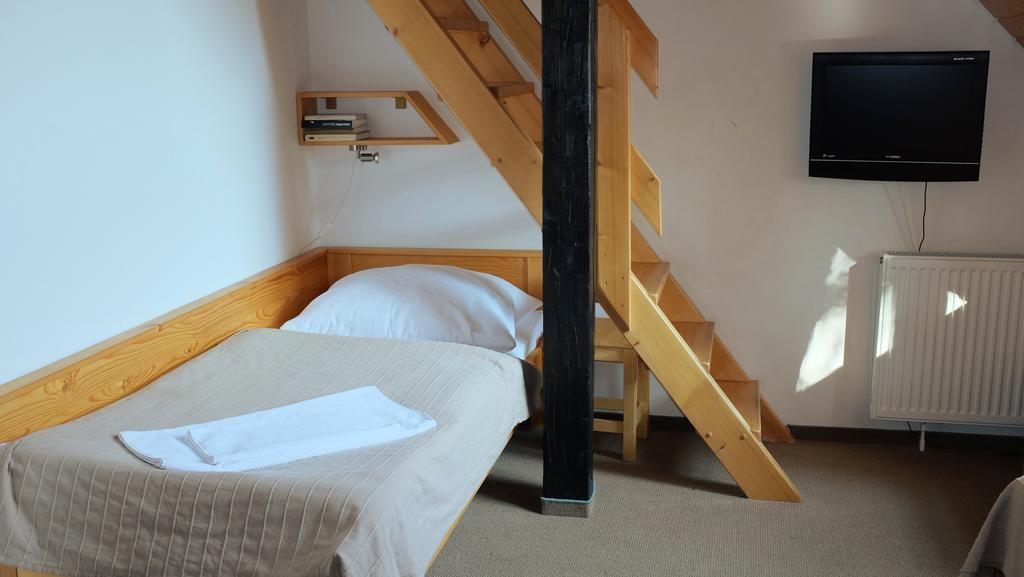 Penzion Manin Považská Bystrica Extérieur photo