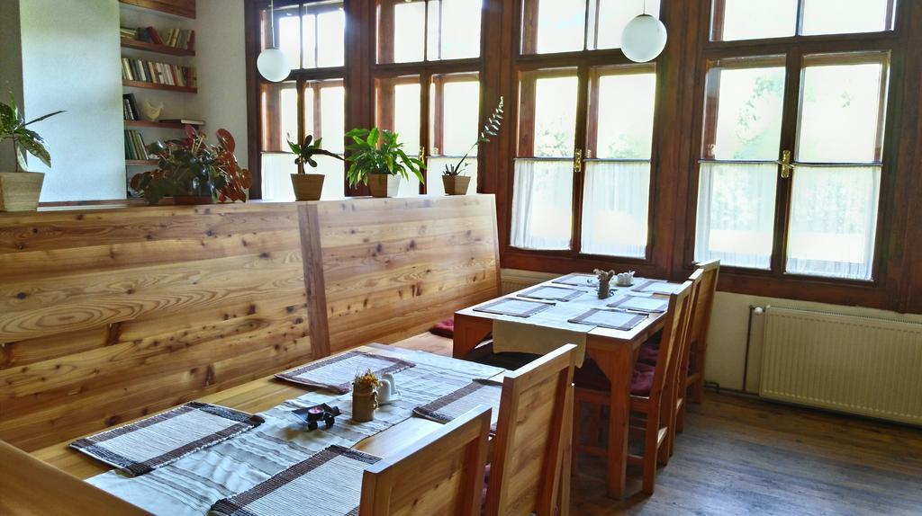 Penzion Manin Považská Bystrica Extérieur photo