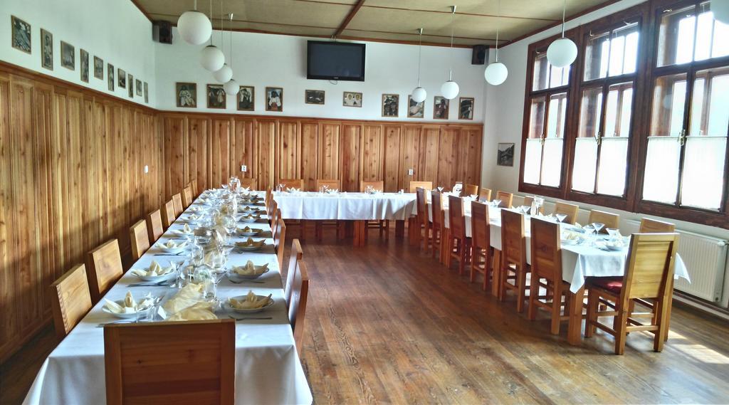 Penzion Manin Považská Bystrica Extérieur photo