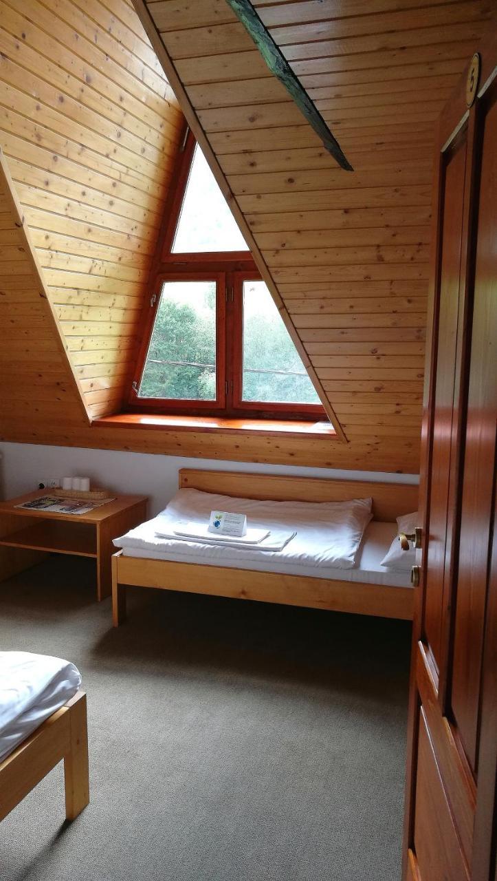 Penzion Manin Považská Bystrica Extérieur photo