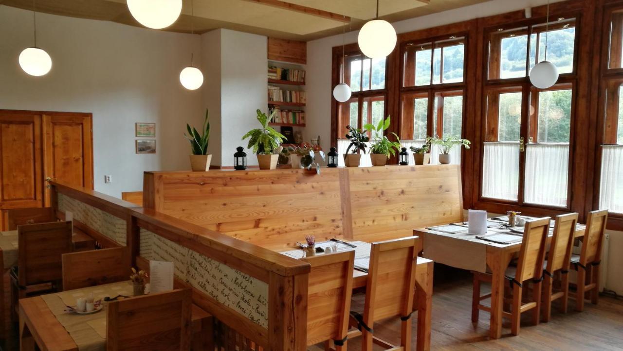 Penzion Manin Považská Bystrica Extérieur photo